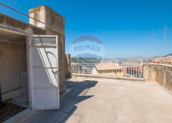 Terrazza - Casa semi indipendente Via Pennavaia
 
29, Caltagirone - foto 22
