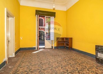 Stanza vuota - Casa semi indipendente Via Garibaldi
 
361, Zafferana Etnea - foto 2