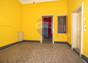 Stanza vuota - Casa semi indipendente Via Garibaldi
 
361, Zafferana Etnea - foto 3