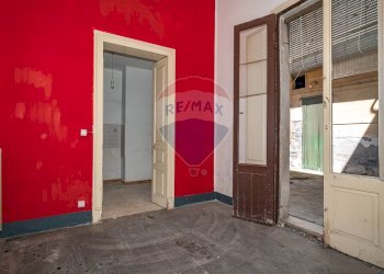 Stanza vuota - Casa semi indipendente Via Garibaldi
 
361, Zafferana Etnea - foto 6