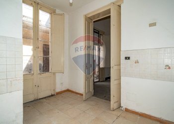 Stanza vuota - Casa semi indipendente Via Garibaldi
 
361, Zafferana Etnea - foto 10