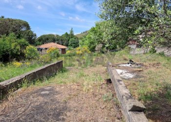 Giardino - Terreno agricolo Via Palermo
 
81, Nicolosi - foto 1