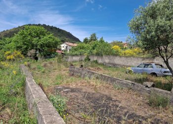 Vista delle montagne - Terreno agricolo Via Palermo
 
81, Nicolosi - foto 3