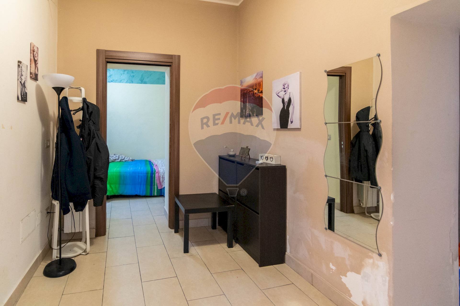 Hall / corridoio - Casa semi indipendente Via Palermo
 
208, Catania - foto 3