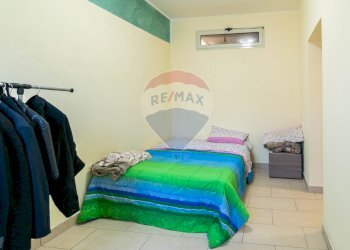 Camera / camera da letto - Casa semi indipendente Via Palermo
 
208, Catania - foto 17