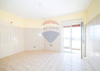 Stanza vuota - Appartamento Via Orsa Minore
 
62, Catania - foto 3