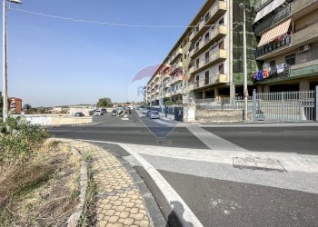 Edificio all\'aperto - Appartamento Via Orsa Minore
 
62, Catania - foto 8