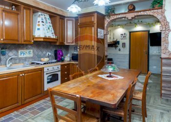 Cucina - Trilocale Via Fondannone
 
22, Santa Venerina - foto 4