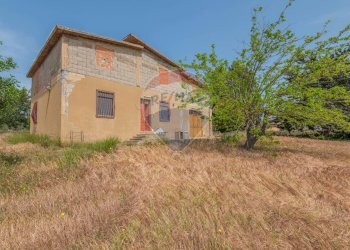 Casa all\'aperto - Casa indipendente Contrada Piano Chiesa / Sp13
 
snc, Caltagirone - foto 3
