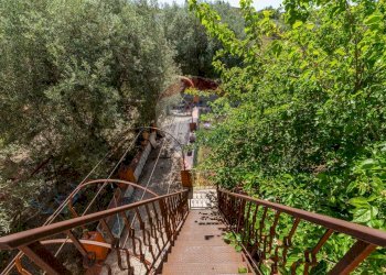 Balcone - Villa C.da Cozzo Telegrafo / SP57 per Brucoli
 
snc, Augusta - foto 34