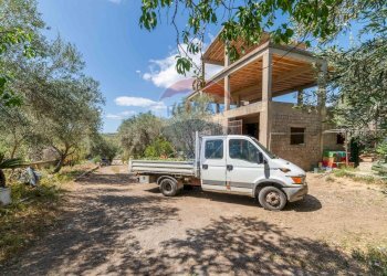 Casa all\'aperto - Villa C.da Cozzo Telegrafo / SP57 per Brucoli
 
snc, Augusta - foto 53