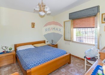 Camera / camera da letto - Villa C.da Cozzo Telegrafo / SP57 per Brucoli
 
snc, Augusta - foto 63