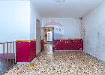 Parcheggio - Casa indipendente via Ronco Schiciano
 
8, Caltagirone - foto 12