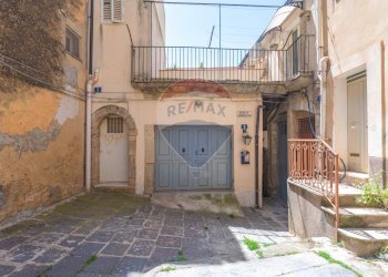 Edificio all\'aperto - Casa indipendente via Ronco Schiciano
 
8, Caltagirone - foto 29