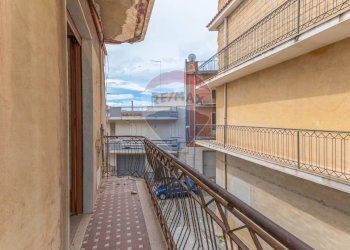 Balcone - Casa indipendente via Lombardia, Niscemi - foto 15