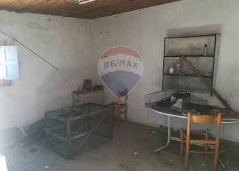 Sala da pranzo - Casa indipendente VIA TIMPANARO
 
2, Paterno - foto 12