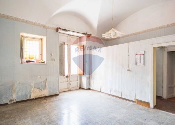 Stanza vuota - Casa indipendente Via Fratelli Giuffrida Lo Jacono
 
28, Catania - foto 9