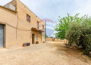 Casa all\'aperto - Rustico sp 34 bongiovanni cda vaccarizzo, Caltagirone - foto 7