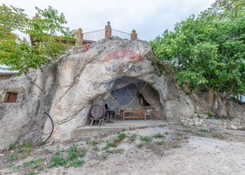 Casa all\'aperto - Villa Contrada Fontana Pietra
 
snc, Caltagirone - foto 33