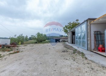 Casa all\'aperto - Villa Contrada Fontana Pietra
 
snc, Caltagirone - foto 38