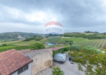 Edificio all\'aperto - Villa Contrada Fontana Pietra
 
snc, Caltagirone - foto 51