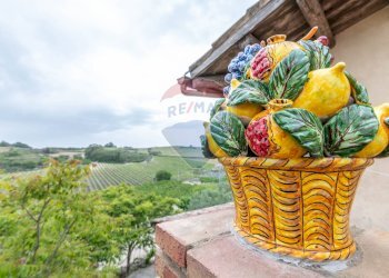 Dettagli - Villa Contrada Fontana Pietra
 
snc, Caltagirone - foto 54
