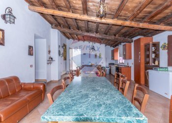 Sala da pranzo - Villa Contrada Fontana Pietra
 
snc, Caltagirone - foto 58