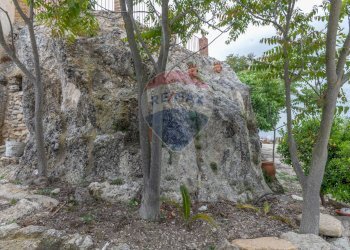 Giardino - Villa Contrada Fontana Pietra
 
snc, Caltagirone - foto 62