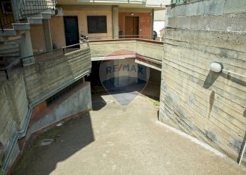 Edificio all\'aperto - Box Via Santa Caterina
 
42, San Pietro Clarenza - foto 4