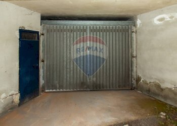 Parcheggio - Box Via Santa Caterina
 
42, San Pietro Clarenza - foto 7
