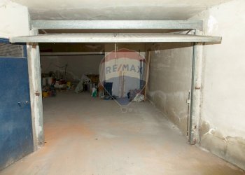 Parcheggio - Box Via Santa Caterina
 
42, San Pietro Clarenza - foto 8
