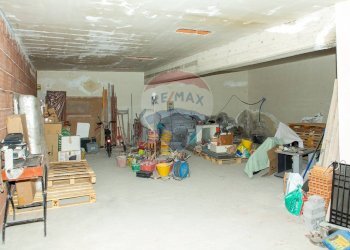 Dispensa di stoccaggio - Box Via Santa Caterina
 
42, San Pietro Clarenza - foto 10