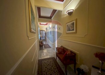 Hall / corridoio - Apartment via garibaldi
 
17, Francofonte - photo 40