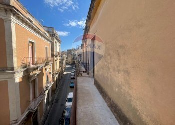 Edificio all\'aperto - Apartment via garibaldi
 
17, Francofonte - photo 43