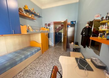 Camera / camera da letto - Apartment via garibaldi
 
17, Francofonte - photo 45