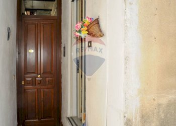 Hall / corridoio - Quadrilocale Via del rotolo
 
6, Catania - foto 9