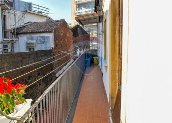 Balcone - Quadrilocale Via del rotolo
 
6, Catania - foto 10