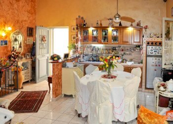 Cucina - Quadrilocale Via del rotolo
 
6, Catania - foto 12