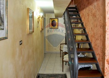 Scale - Quadrilocale Via del rotolo
 
6, Catania - foto 25