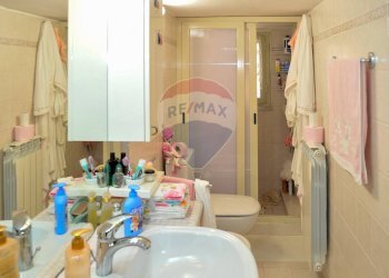 Bagno - Quadrilocale Via del rotolo
 
6, Catania - foto 28