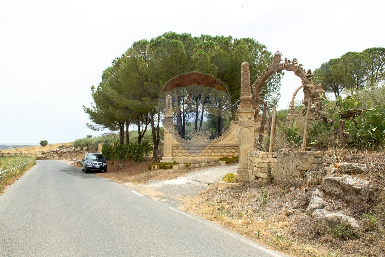 Giardino - Villa Contrada Xirumi
 
snc, Lentini - foto 2