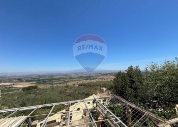 Vista delle montagne - Villa Contrada Xirumi
 
snc, Lentini - foto 18