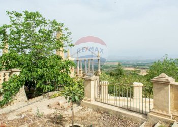 Giardino - Villa Contrada Xirumi
 
snc, Lentini - foto 94