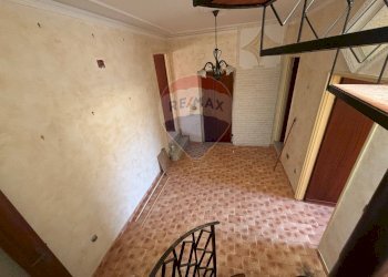 Hall / corridoio - Appartamento angelo majorana
 
37, Militello in Val di Catania - foto 11