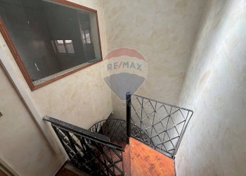 Scale - Appartamento angelo majorana
 
37, Militello in Val di Catania - foto 14