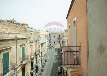 Balcone - Appartamento angelo majorana
 
37, Militello in Val di Catania - foto 43