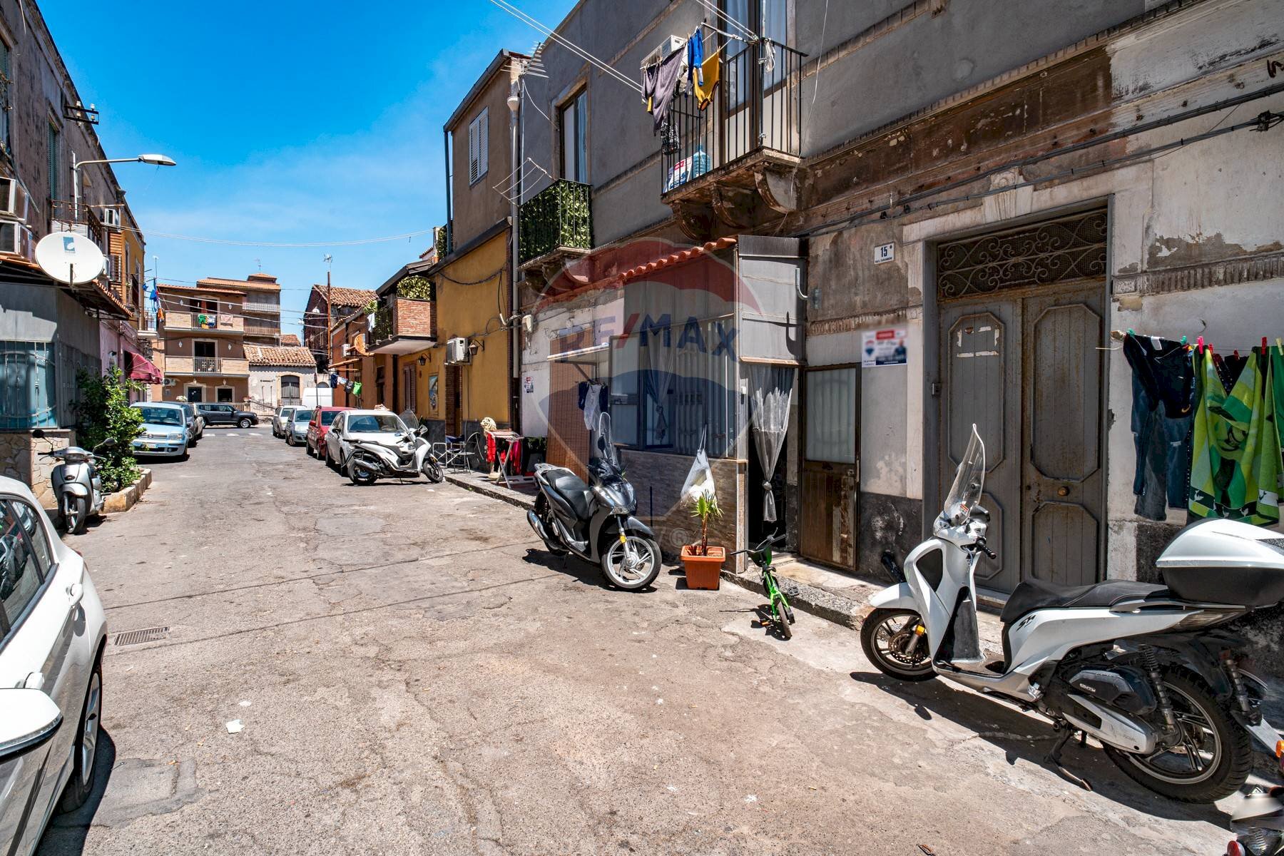 Edificio all\'aperto - Trilocale Via Stefano Carombene
 
11, Catania - foto 3