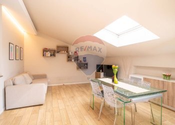 Sala da pranzo - Bilocale Via Macello
 
78, San Giovanni la Punta - foto 7