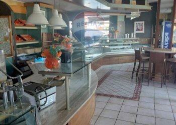 Cucina - Locale Commerciale via vampolieri
 
9, Aci Catena - foto 5