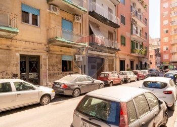 Edificio all\'aperto - Trilocale Via Cancelliere
 
12, Catania - foto 2